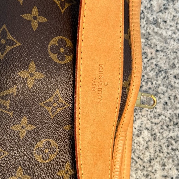 Louis Vuitton shoulder bag PM - Picture 4 of 13